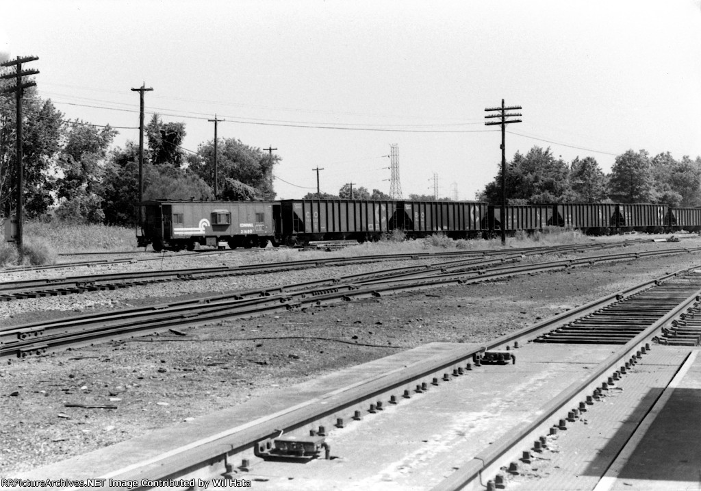 Conrail Caboose 21680